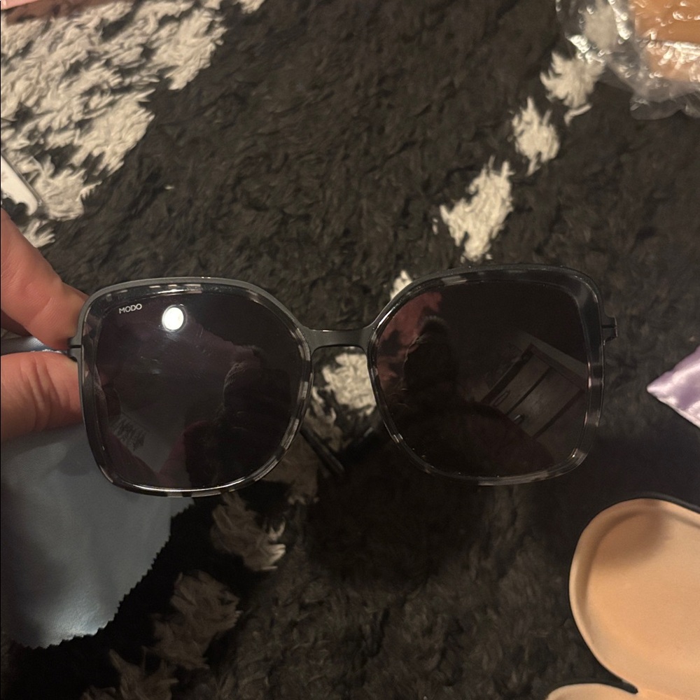 MODO 462 Titanium Sunglasses